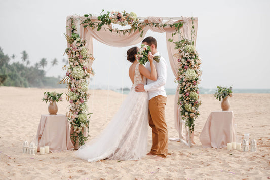 Summer Wedding Welcome Signs That Set the Tone